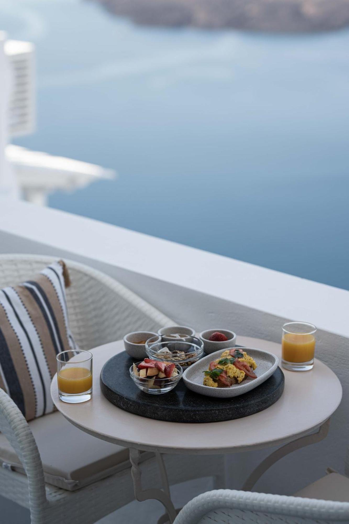 이메로비글리 La Roka, Cliffside Memories B&B 외부 사진