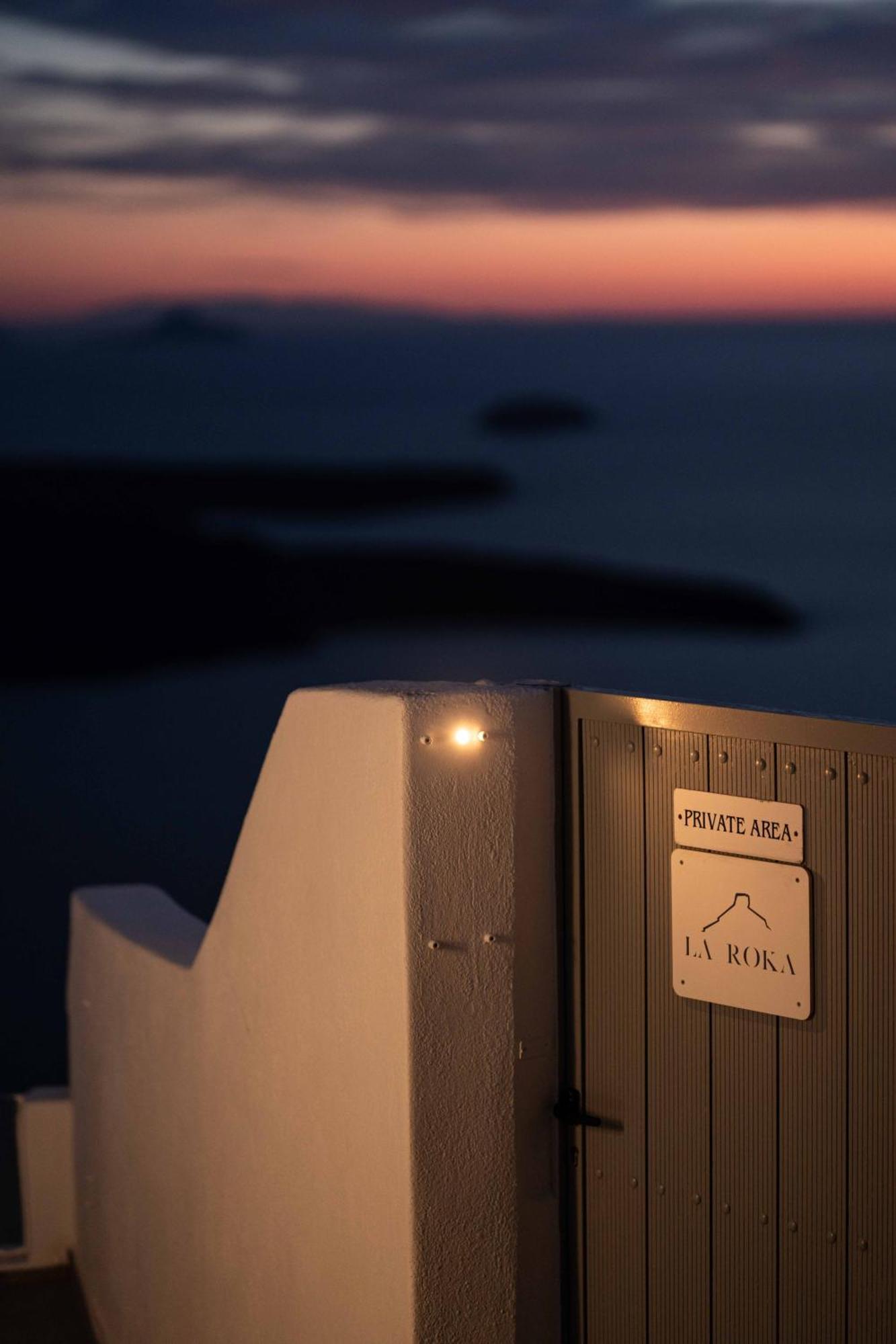 이메로비글리 La Roka, Cliffside Memories B&B 외부 사진