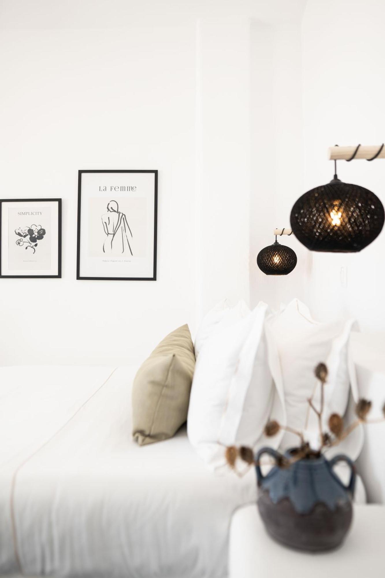 이메로비글리 La Roka, Cliffside Memories B&B 외부 사진