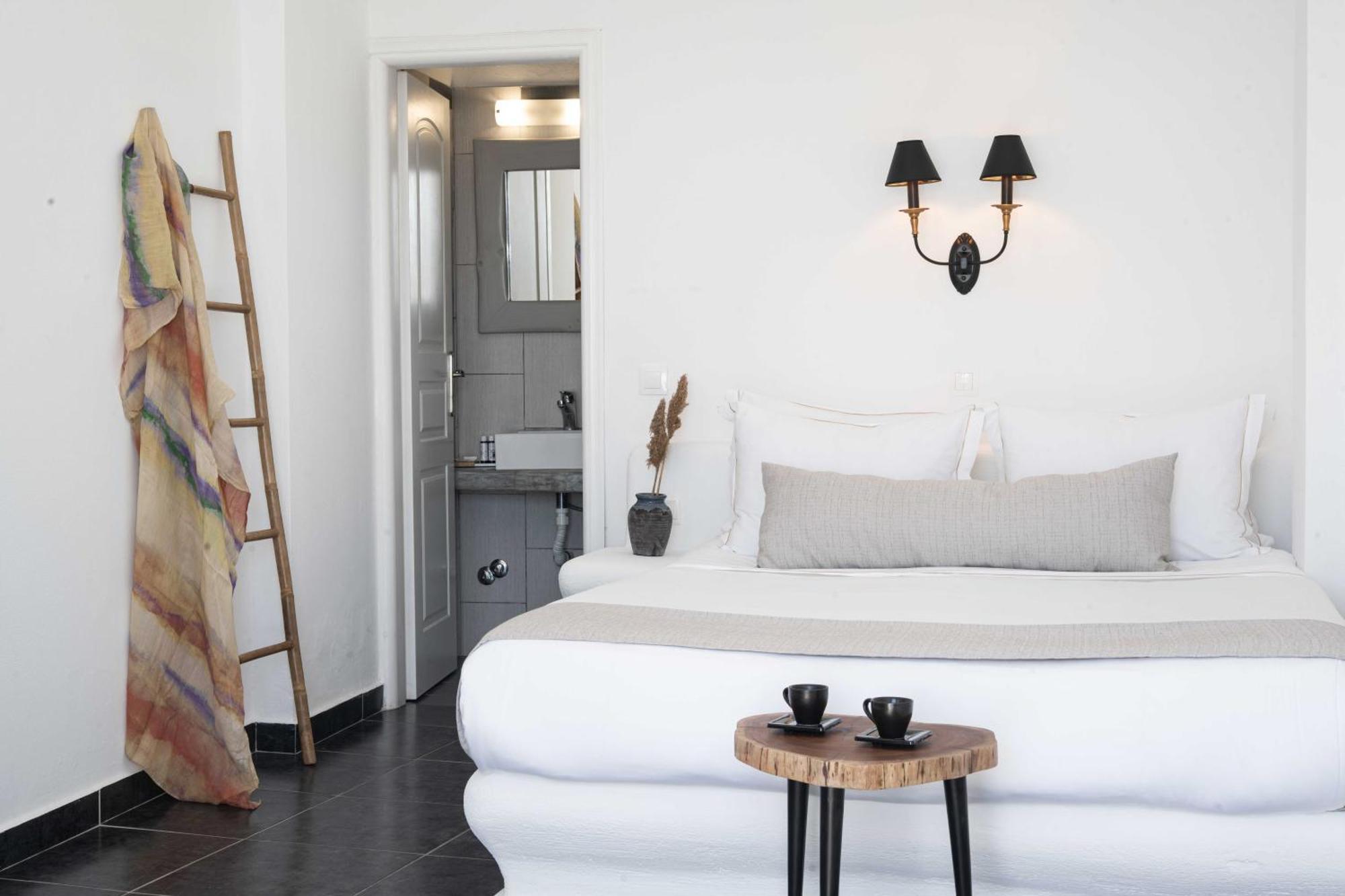 이메로비글리 La Roka, Cliffside Memories B&B 외부 사진